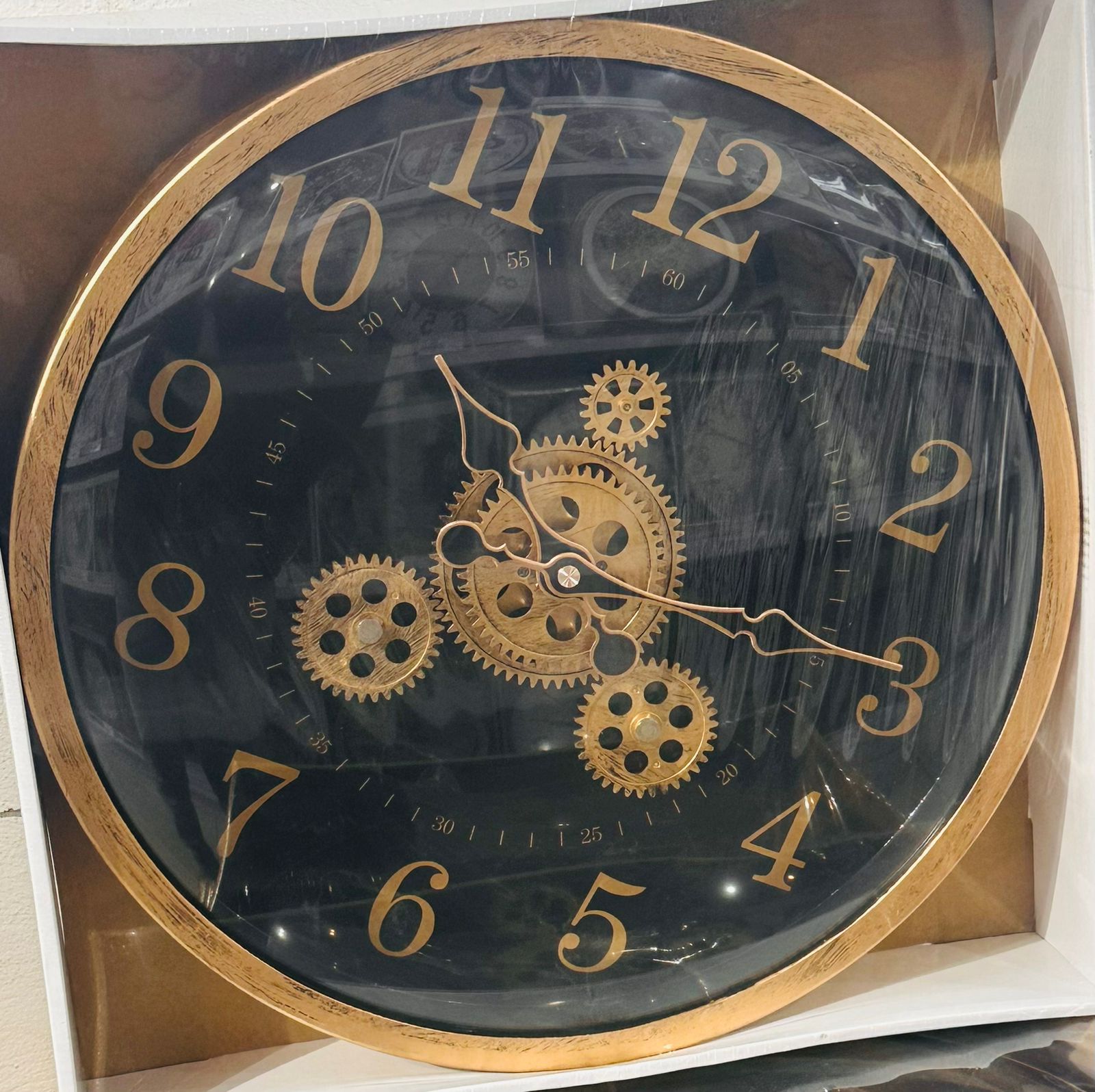 Reloj Decorativo De Pared Con Detalles Dorados 37cm, Color Negro ...