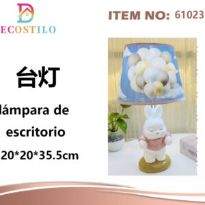 LAMPARA DE ESCRITORIO 20*20*35 .5 CM